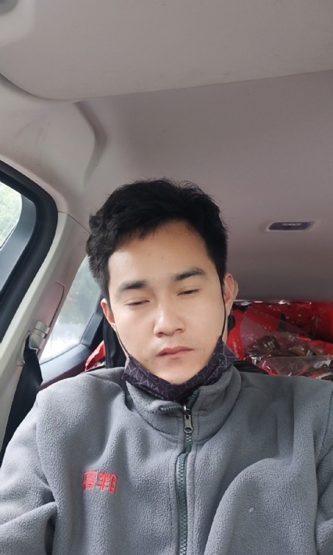 冷锋的第一张照片--黄石中老年相亲网